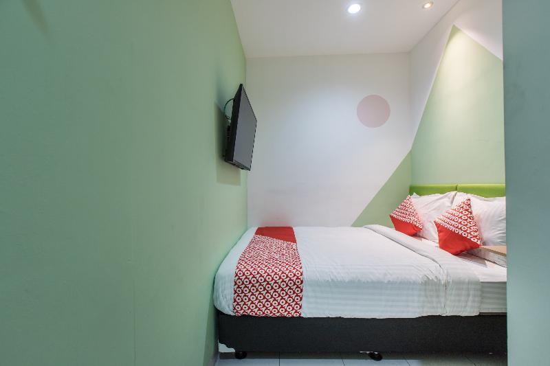 Ichiza Room Redpartner Jacarta Exterior foto